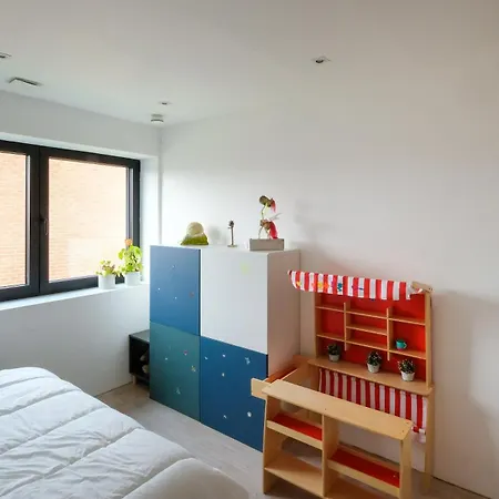 Spacious Family 10 Min From Downtown 헨트
