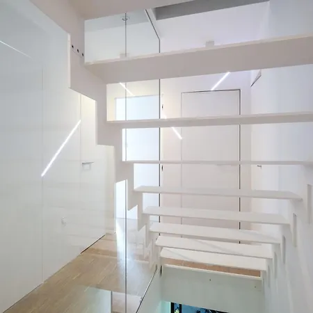 Spacious Family 10 Min From Downtown * 헨트