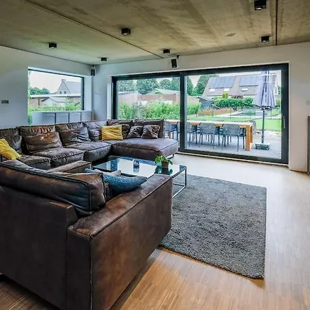 Spacious Family 10 Min From Downtown וילה *